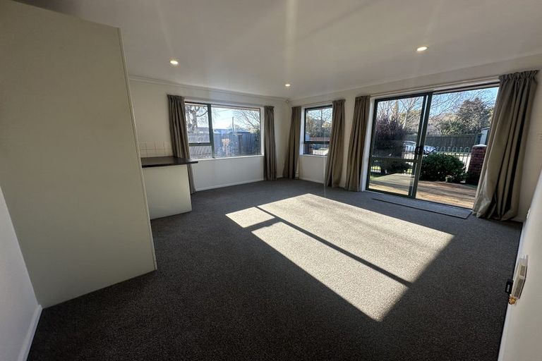 Photo of property in 1/39 Cleveland Street, Edgeware, Christchurch, 8013