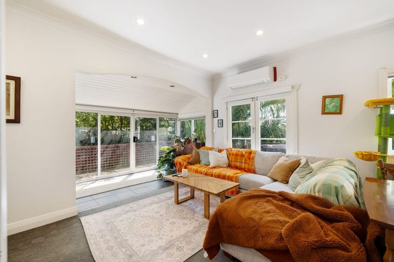 Photo of property in 66 Caledonian Road, St Albans, Christchurch, 8014