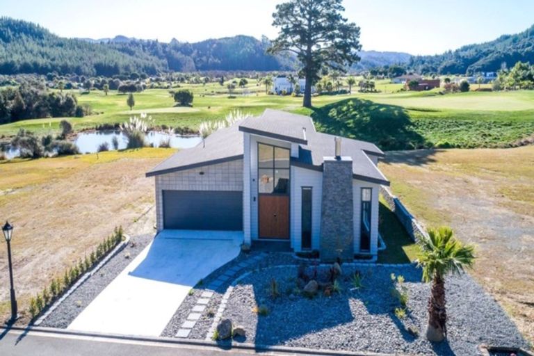 Photo of property in 76 Pinehurst Drive, Pauanui, Hikuai, 3579