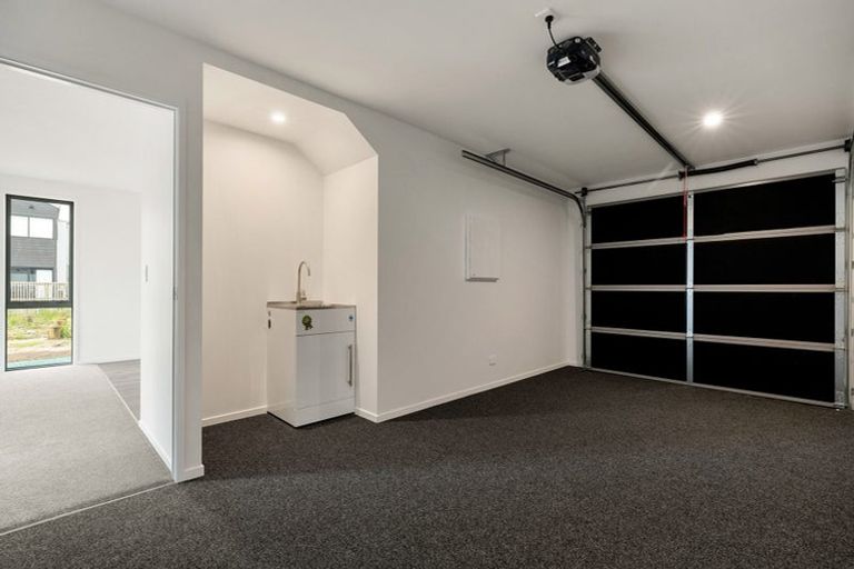 Photo of property in 7 Victor Way, Hamilton Lake, Hamilton, 3204