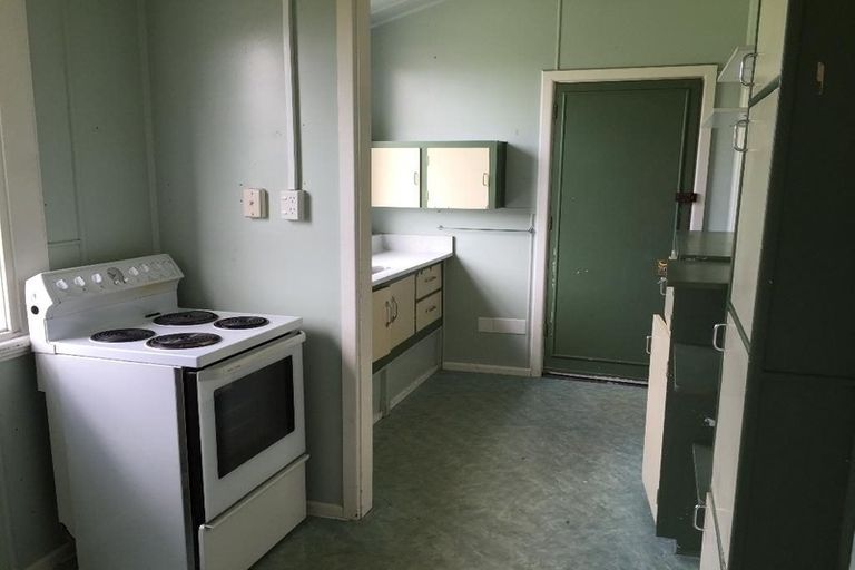 Photo of property in 15 Maxwell Street, Riccarton, Christchurch, 8041