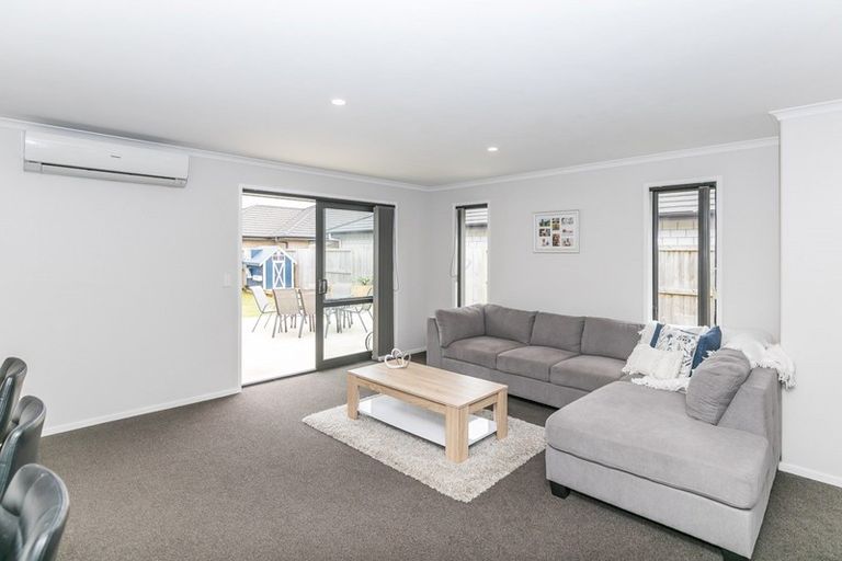 Photo of property in 240 Dixon Road, Fitzroy, Hamilton, 3206