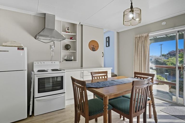 Photo of property in 12 Harris Street, Karitane, Waikouaiti, 9471