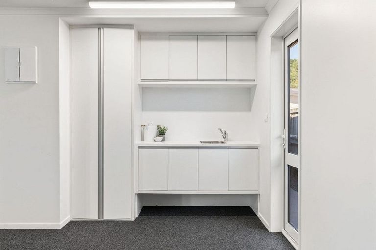 Photo of property in 4 Fender Close, Pyes Pa, Tauranga, 3112