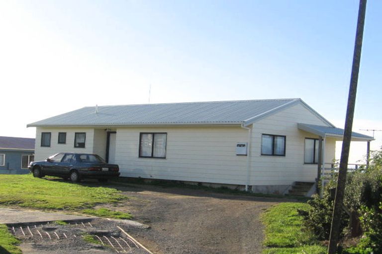 Photo of property in 15 Tikati View, Titahi Bay, Porirua, 5022