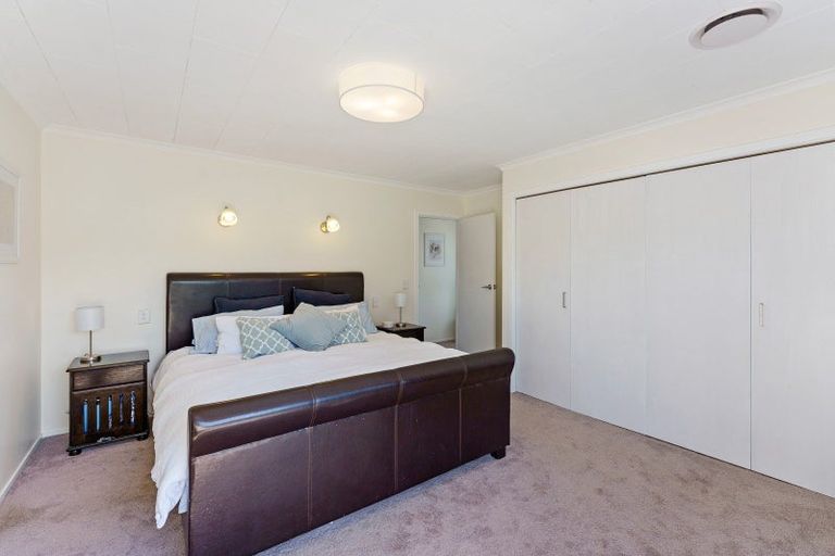 Photo of property in 10 Nimmo Avenue, Waikanae, 5036