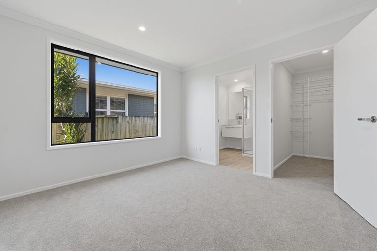 Photo of property in 8a Cherrywood Drive, Otumoetai, Tauranga, 3110
