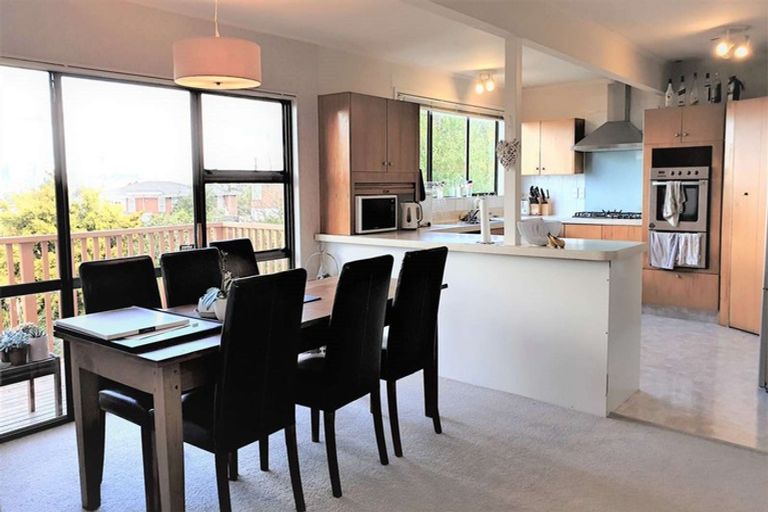 Photo of property in 13 Mcbreen Avenue, Northcote, Auckland, 0627