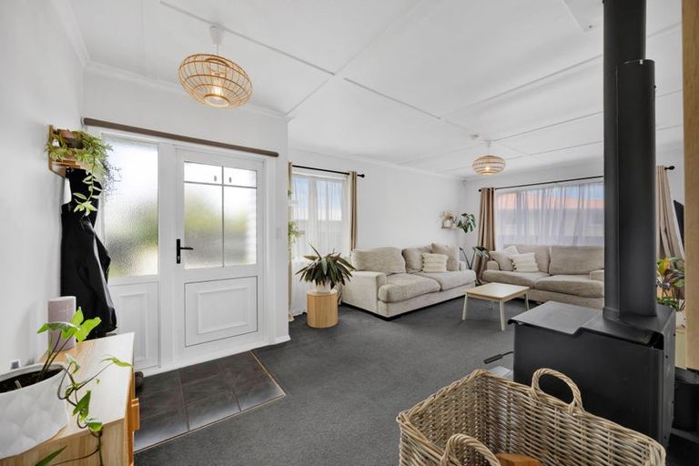 Photo of property in 37 Antonio Street, Stratford, 4332