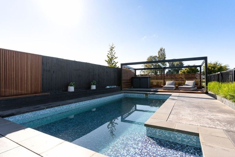 Photo of property in 13 Karere Avenue, Marshland, Christchurch, 8083