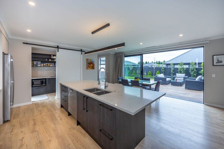 Photo of property in 20 Chimango Place, Rolleston, 7615