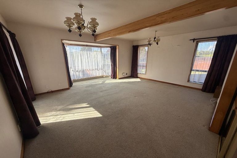 Photo of property in 80 Dunedin Street, Redwood, Christchurch, 8051