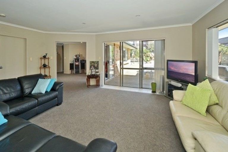 Photo of property in 56 Norm Freeman Drive, Te Puke, 3119