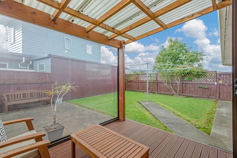 Photo of property in 2 Moyne Avenue, Milson, Palmerston North, 4414