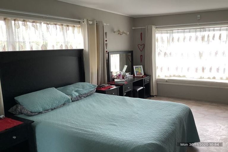 Photo of property in 40 Priestley Drive, Bucklands Beach, Auckland, 2014