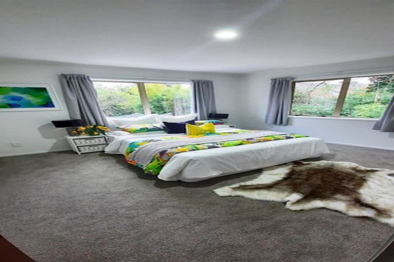 Photo of property in 1/226 Forrest Hill Road, Forrest Hill, Auckland, 0620