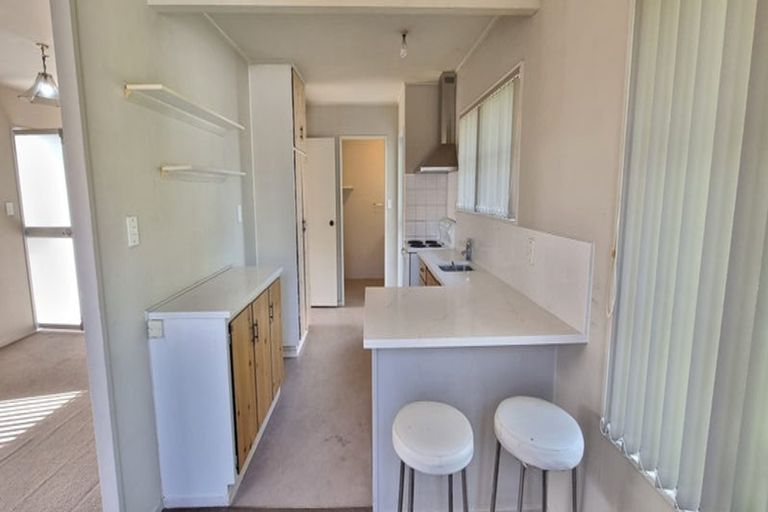 Photo of property in 40 Sikkim Crescent, Clover Park, Auckland, 2019