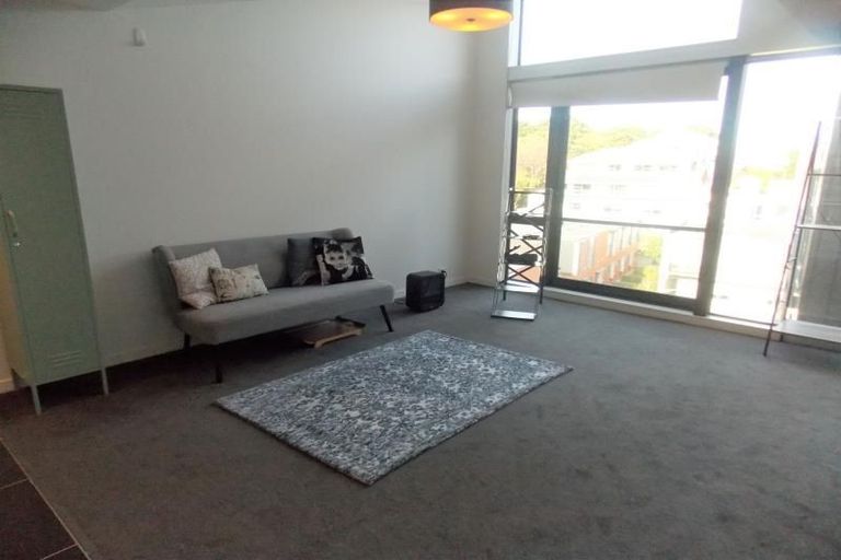 Photo of property in Nouvo Apartments, 21 Rugby Street, Mount Cook, Wellington, 6021