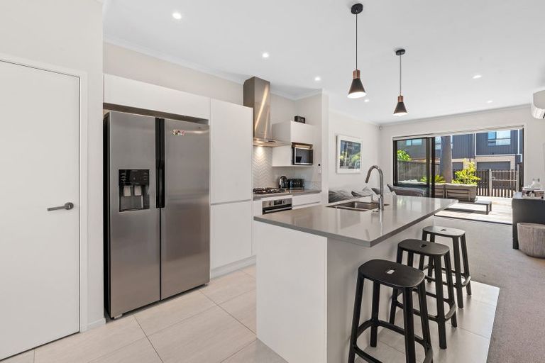 Photo of property in 82 Clark Road, Hobsonville, Auckland, 0616