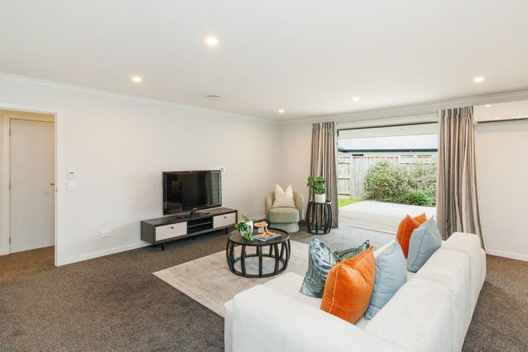 Photo of property in 30 Freedom Drive, Kelvin Grove, Palmerston North, 4414