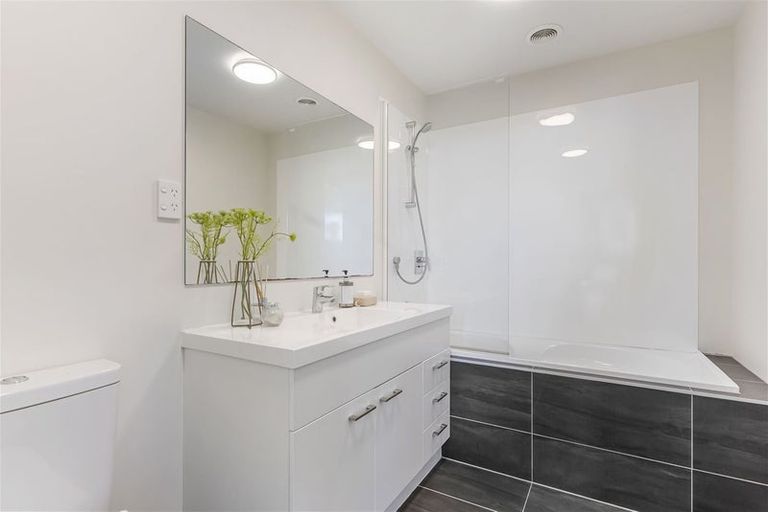 Photo of property in 3 Bellbird Street, Papakura, 2110