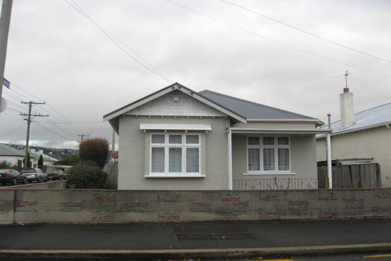 Photo of property in 160 Bay View Road, South Dunedin, Dunedin, 9012