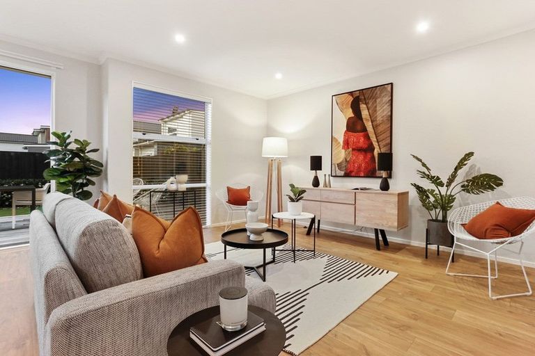 Photo of property in 10 Skylark Road, Hobsonville, Auckland, 0616