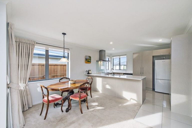 Photo of property in 39 Chandler Way, Rolleston, 7615