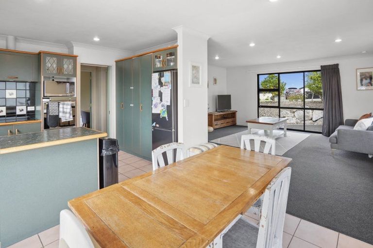 Photo of property in 14 Olympus Way, Richmond, 7020