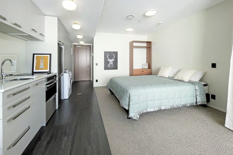 Photo of property in 207/3u Roxburgh Street, Mount Victoria, Wellington, 6011