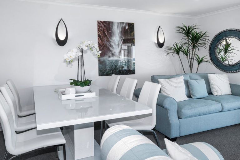 Photo of property in 311/136 Marine Parade, Mount Maunganui, 3116
