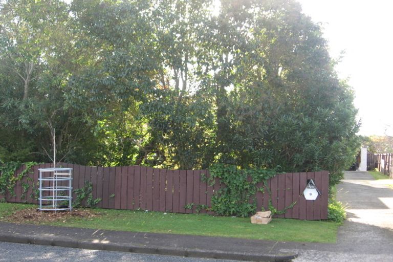 Photo of property in 9 Coles Place, Manurewa, Auckland, 2102