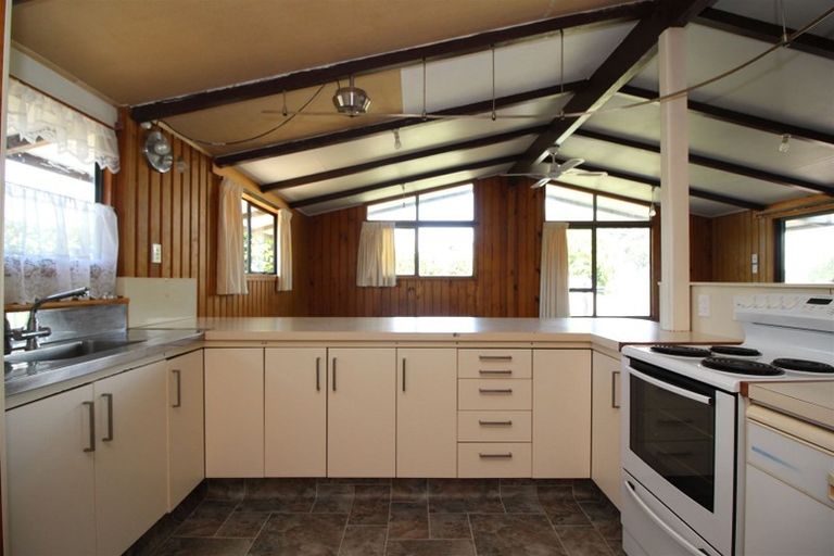 Photo of property in 42 Waianiwa Place, Tokoroa, 3420