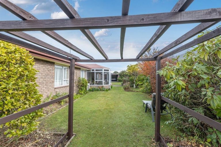 Photo of property in 16 Regent Avenue, Rangiora, 7400