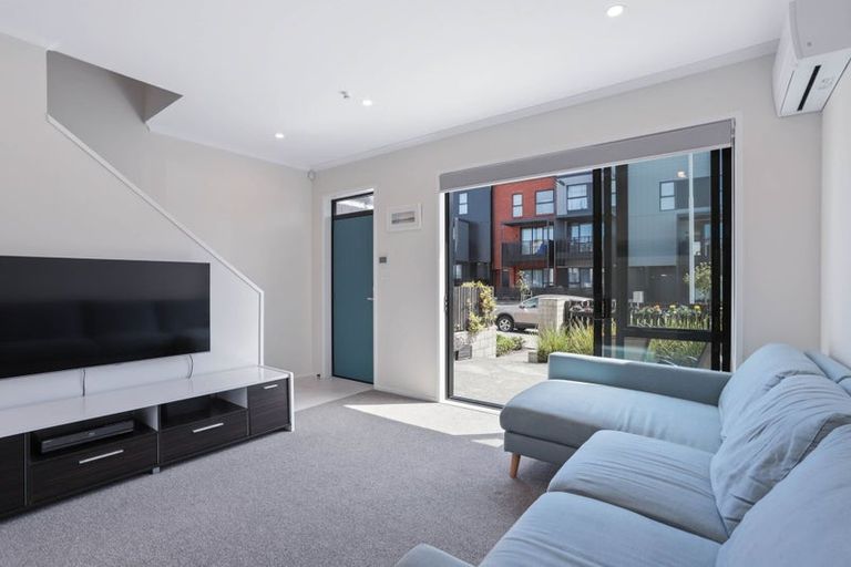 Photo of property in 54 Nugget Avenue, Hobsonville, Auckland, 0616