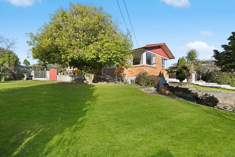 Photo of property in 14 Frederick Drive, Dinsdale, Hamilton, 3204