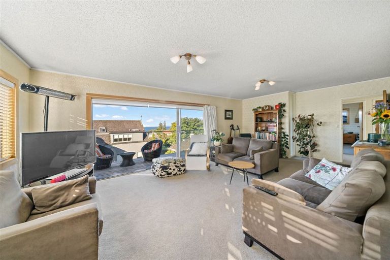 Photo of property in 1/5 Brown Street, Hauraki, Auckland, 0622
