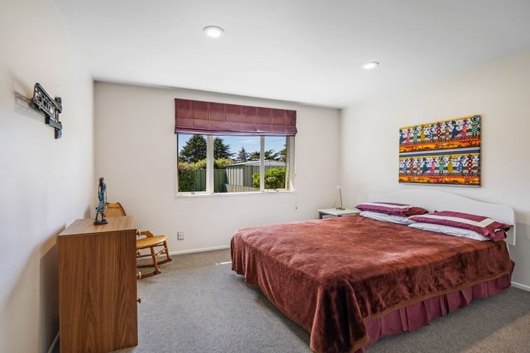 Photo of property in 16 Hannah Place, Holmes Hill, Oamaru, 9401