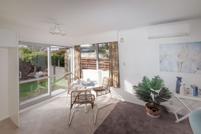 Photo of property in 54a Churton Drive, Churton Park, Wellington, 6037