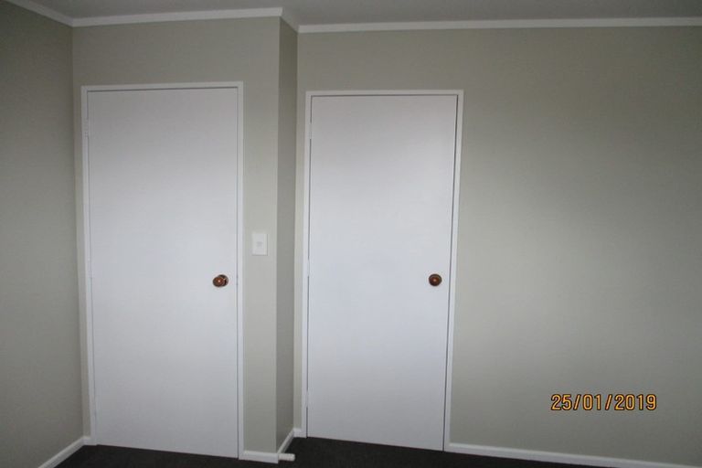 Photo of property in 2/76 Trafalgar Street, Waterloo, Lower Hutt, 5011