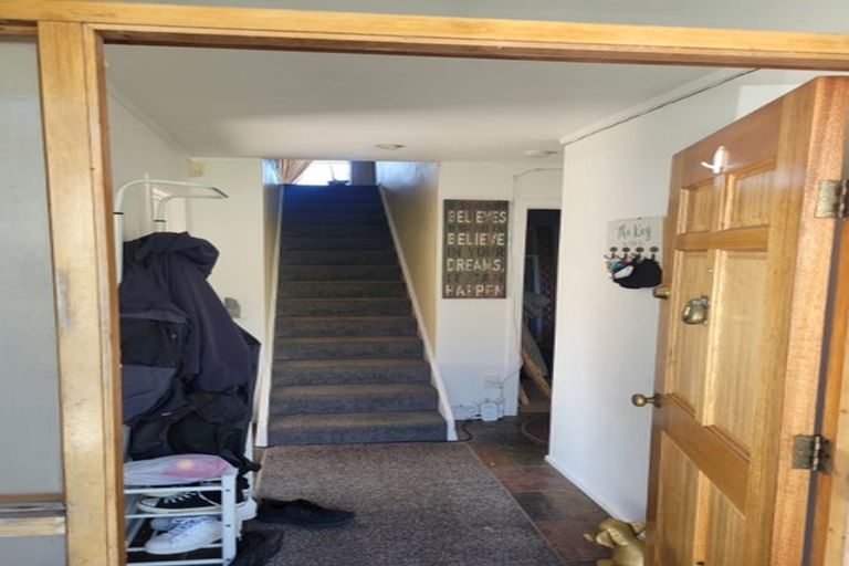 Photo of property in 2 Corric Hill, Torbay, Auckland, 0630