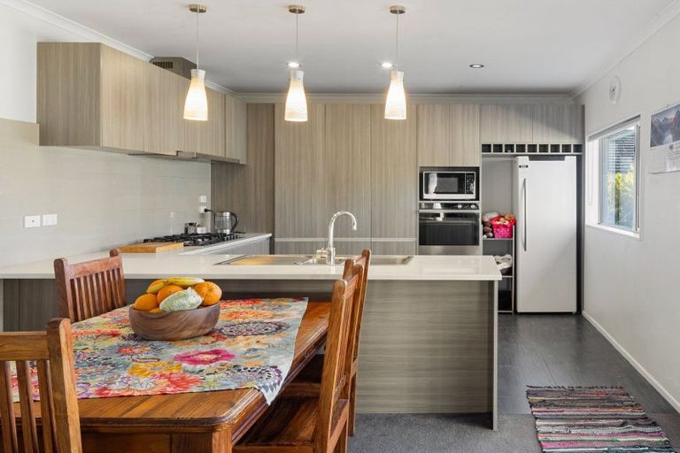 Photo of property in 8 Hatfield Way, Huntington, Hamilton, 3210