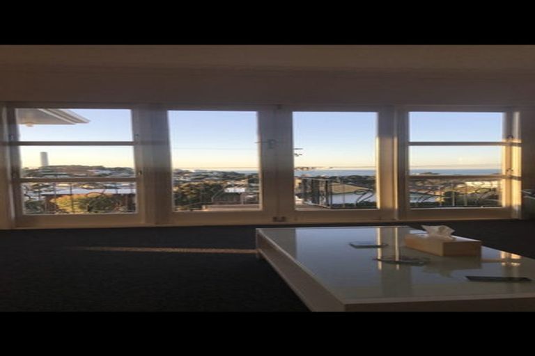 Photo of property in 18 Crownhill Street, Spotswood, New Plymouth, 4310