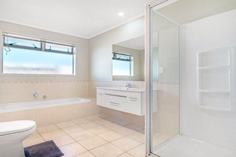 Photo of property in 63b Malta Crescent, Katikati, 3129