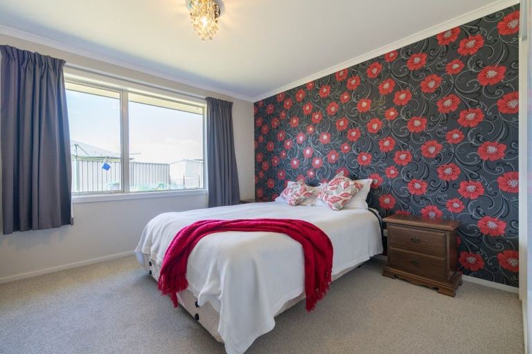 Photo of property in 9 Hidden Lakes Avenue, Te Anau, 9600