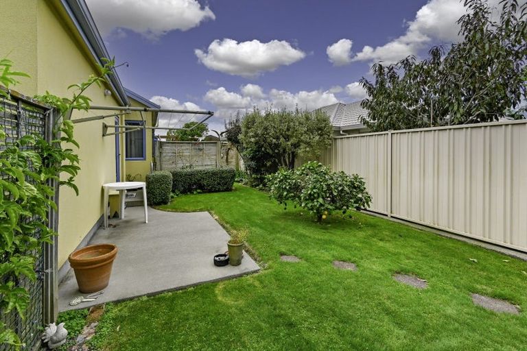 Photo of property in 201 Karaitiana Street, Frimley, Hastings, 4120