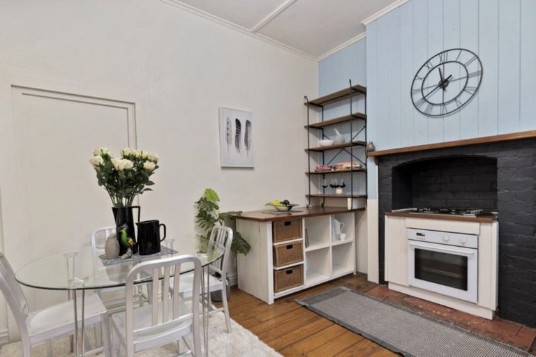 Photo of property in 9 High Street, Devonport, Auckland, 0624