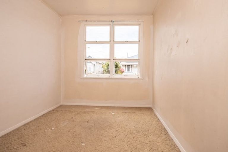 Photo of property in 132 Peel Street, Westport, 7825