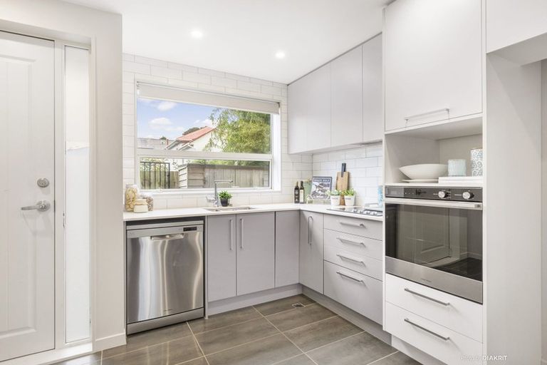 Photo of property in 22/31u Princess Terrace, Newtown, Wellington, 6021