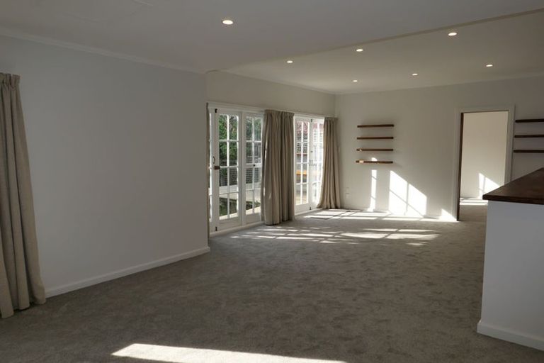 Photo of property in 3 Hemara Street, Waikanae Beach, Waikanae, 5036